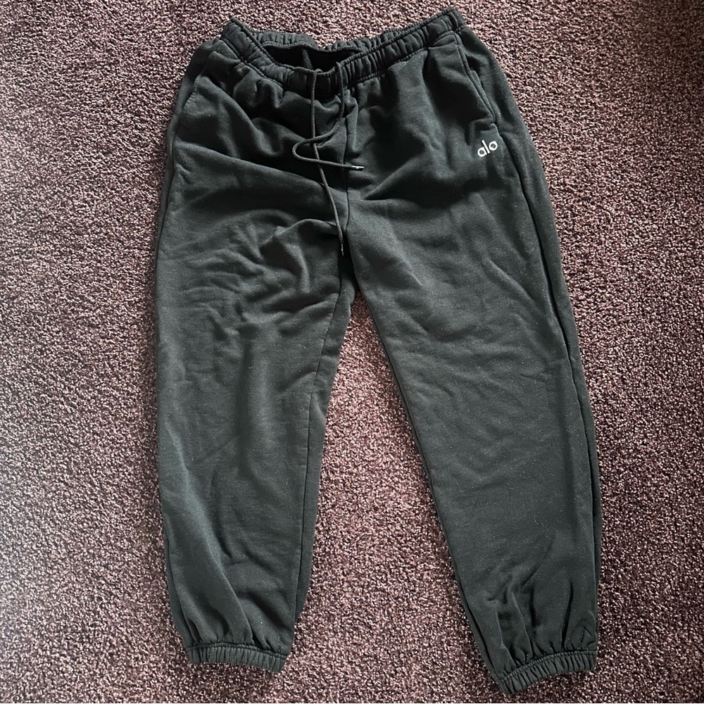 ALO Yoga Black Joggers